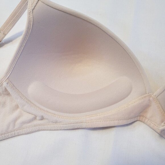 WARNER'S Neutral Nude Bra, Comfy Wireless Cream Bra, Size 34C - Picture 4 of 6